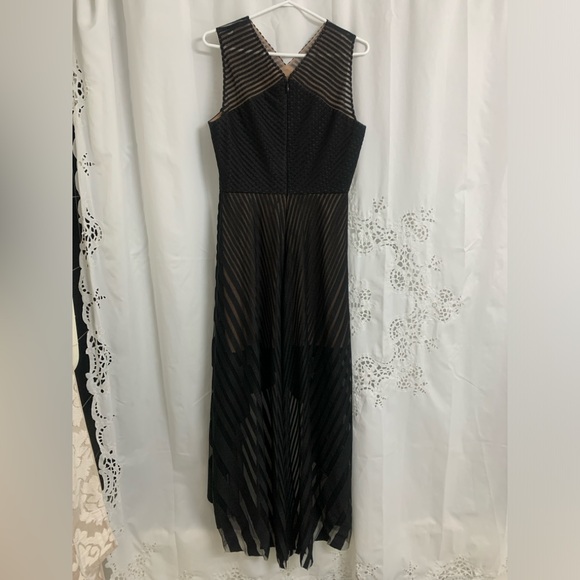 Black BCBG long dress, size 8 - Picture 4 of 7